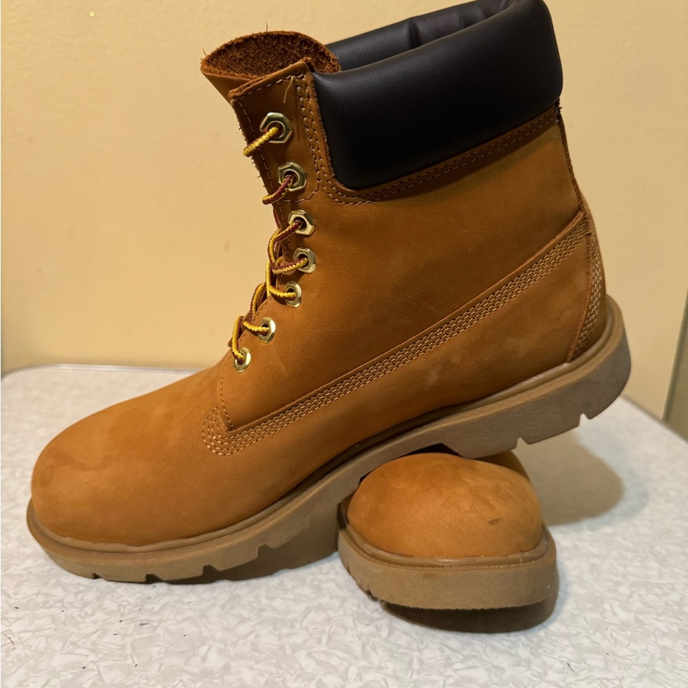Timberland Men's Brown Lace-Up Boots - Picture 4 of 4
